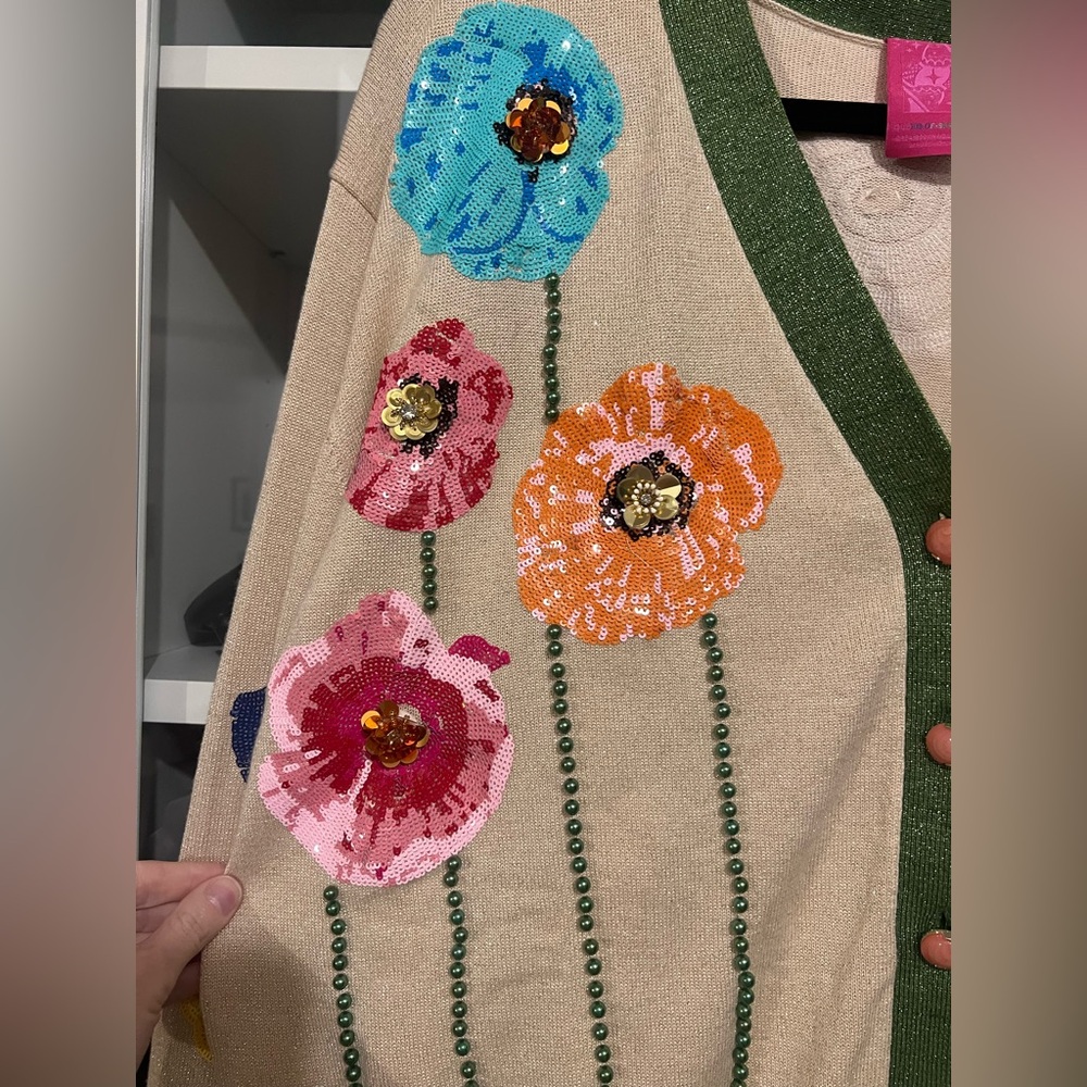 Queen of Sparkles Poppy Cardigan - Picture 5 of 13